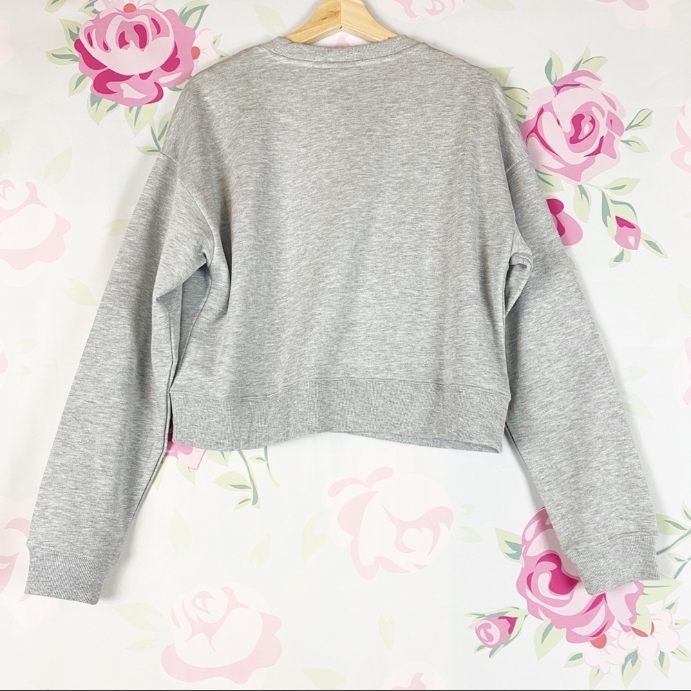 NEW Peanuts Character Gray Pullover Crop Sweater - Picture 2 of 5